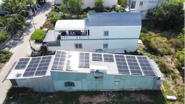 Thi công hệ 20KW Điện Năng Lượng Mặt Trời tại lò Bánh Mì Hải Huệ